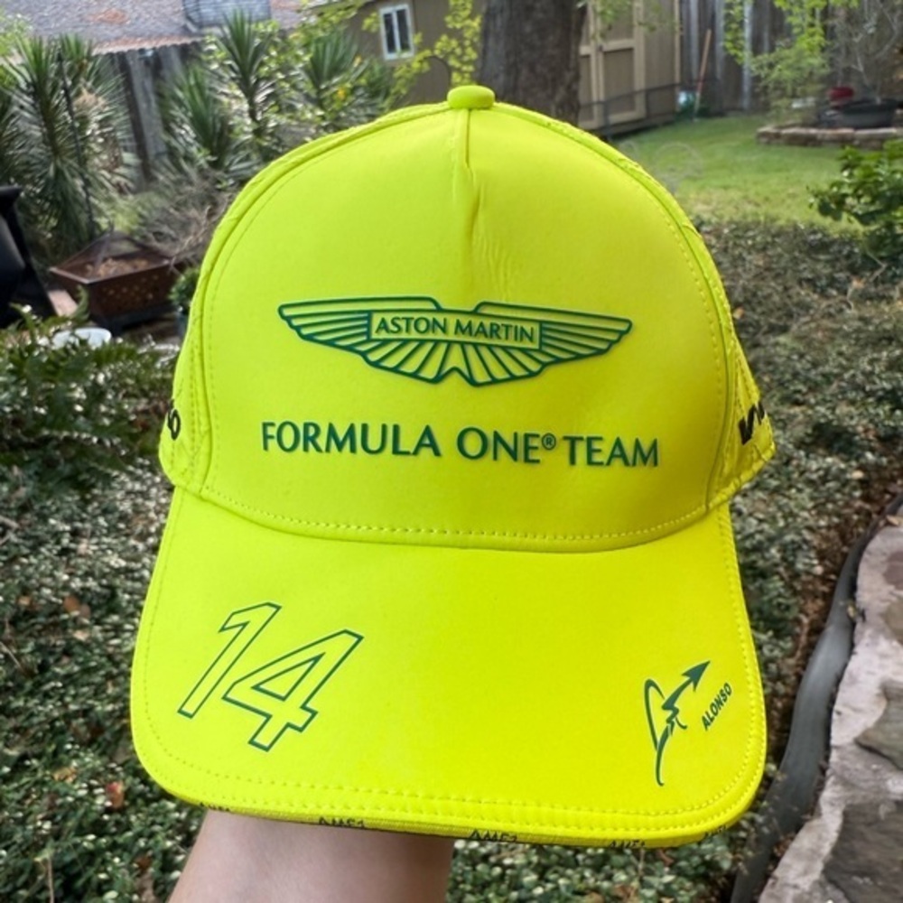 NWT Aston Martin F1 By BOSS Aramco Cognizant  Team Cap Hat Lime